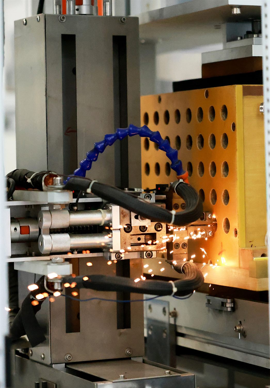 Busbar laser welding